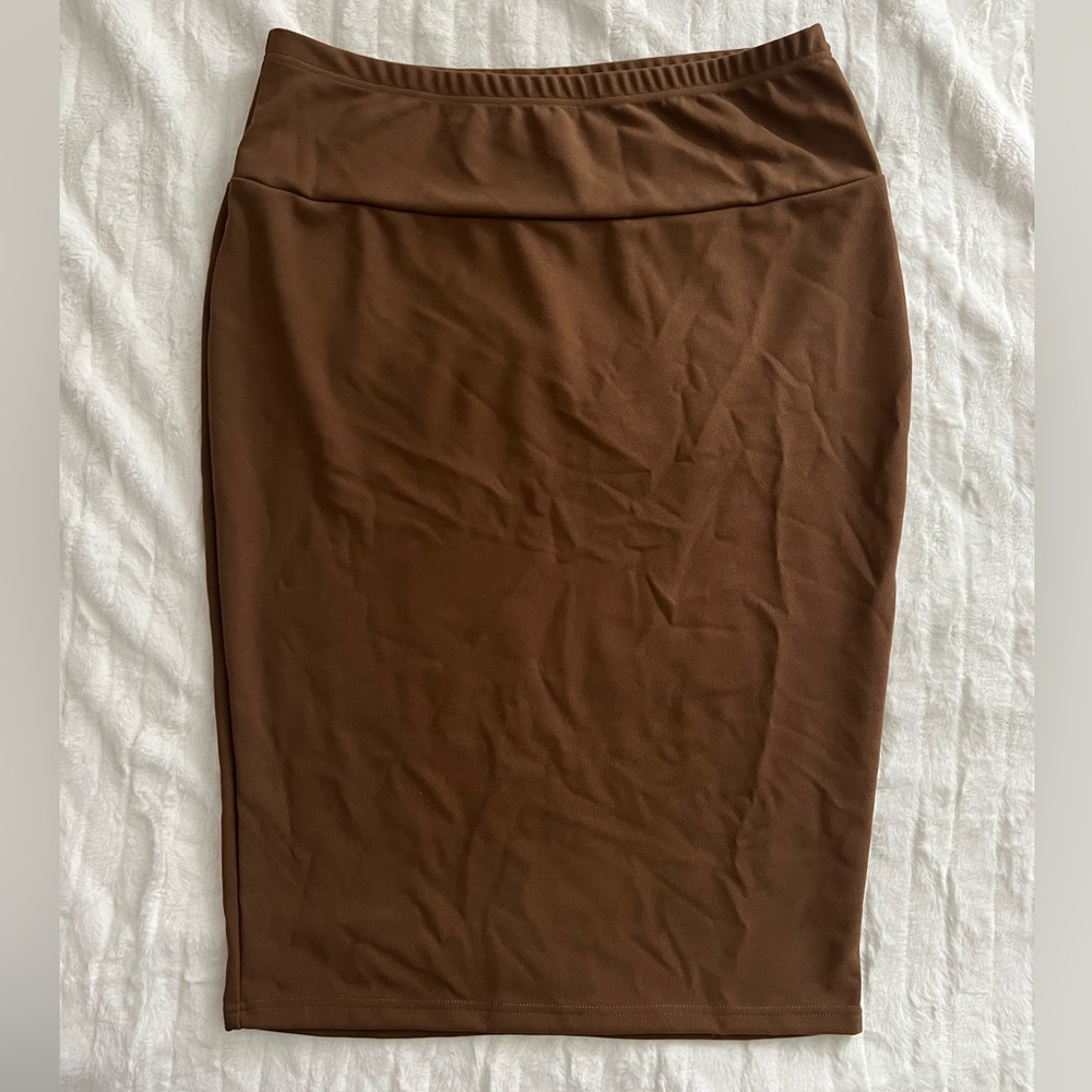 NWOT Mocha Pencil Skirt
